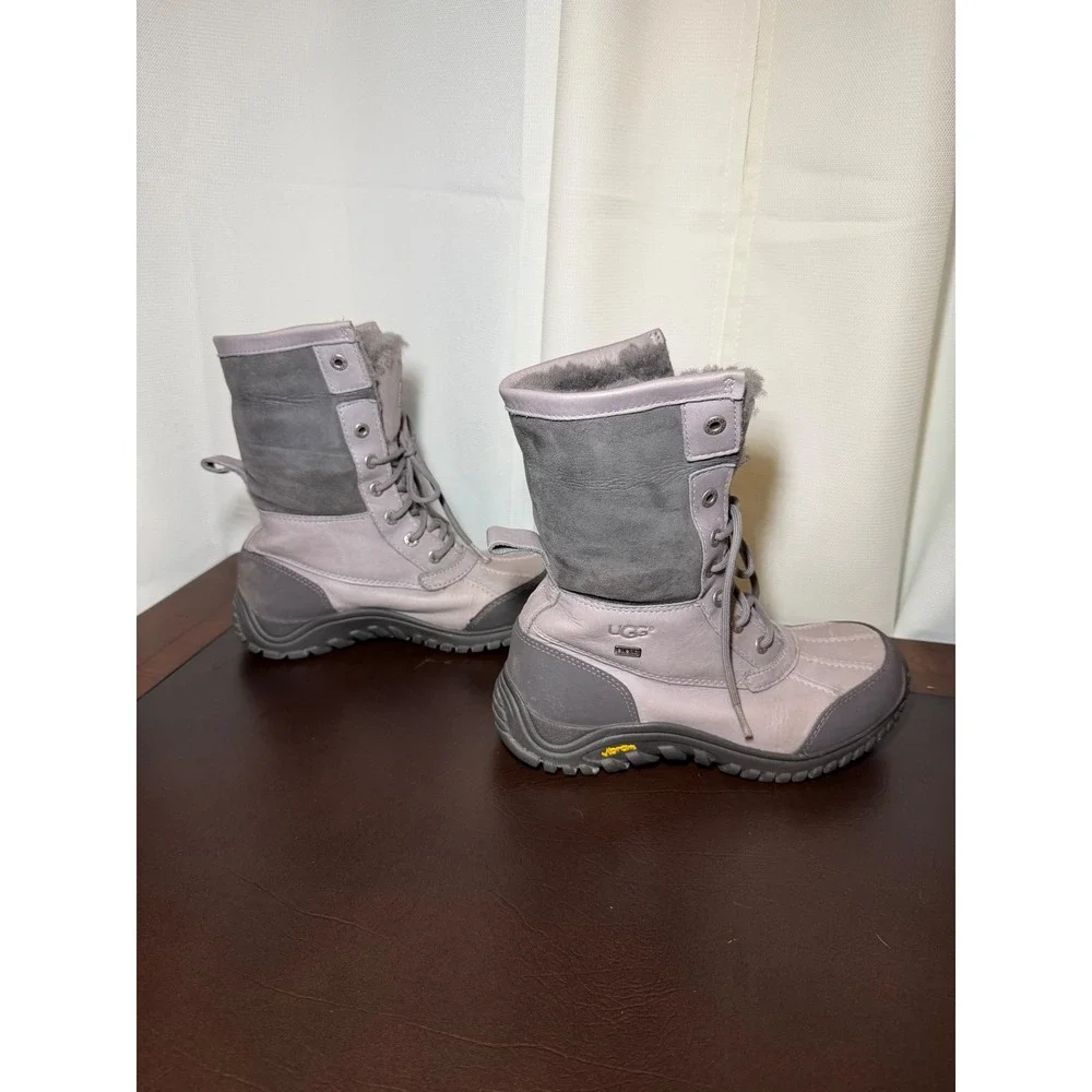 UGG Adirondack II Waterproof Winter Boots Lavender Grey Leather Suede Size 8